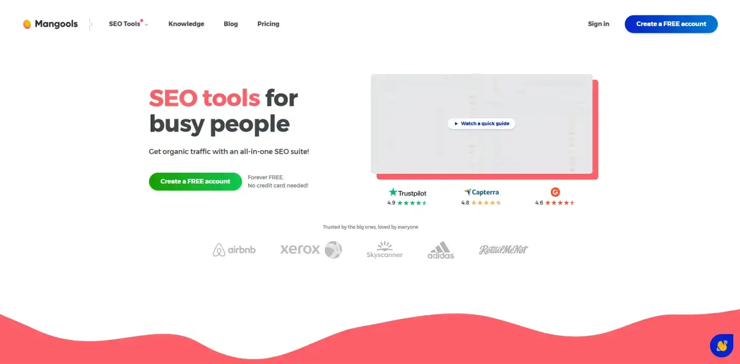 Mangools homepage promoting its all-in-one SEO tools for busy people, with free account sign-up and review ratings.